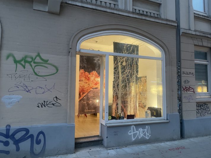 DC778408-A3BA-4373-AEF1-2642466484C4